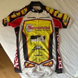 CYCLING JERSEY (SIZE SMALL)